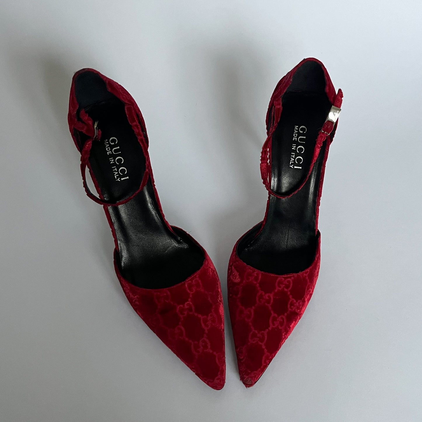 Gucci by Tom Ford Monogram Velvet Pointed Heels Red (41 EU)