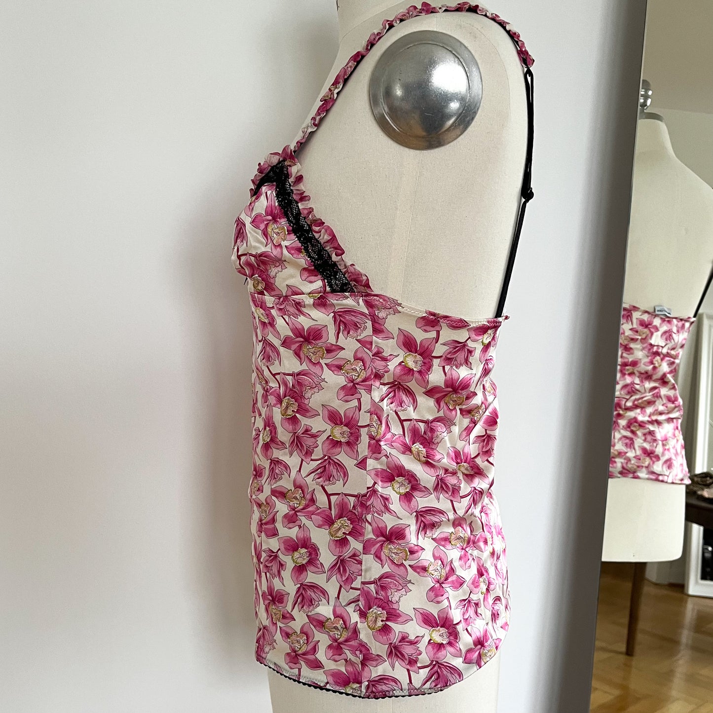 Dolce & Gabbana Orchid Silk Cami Top (s/m)